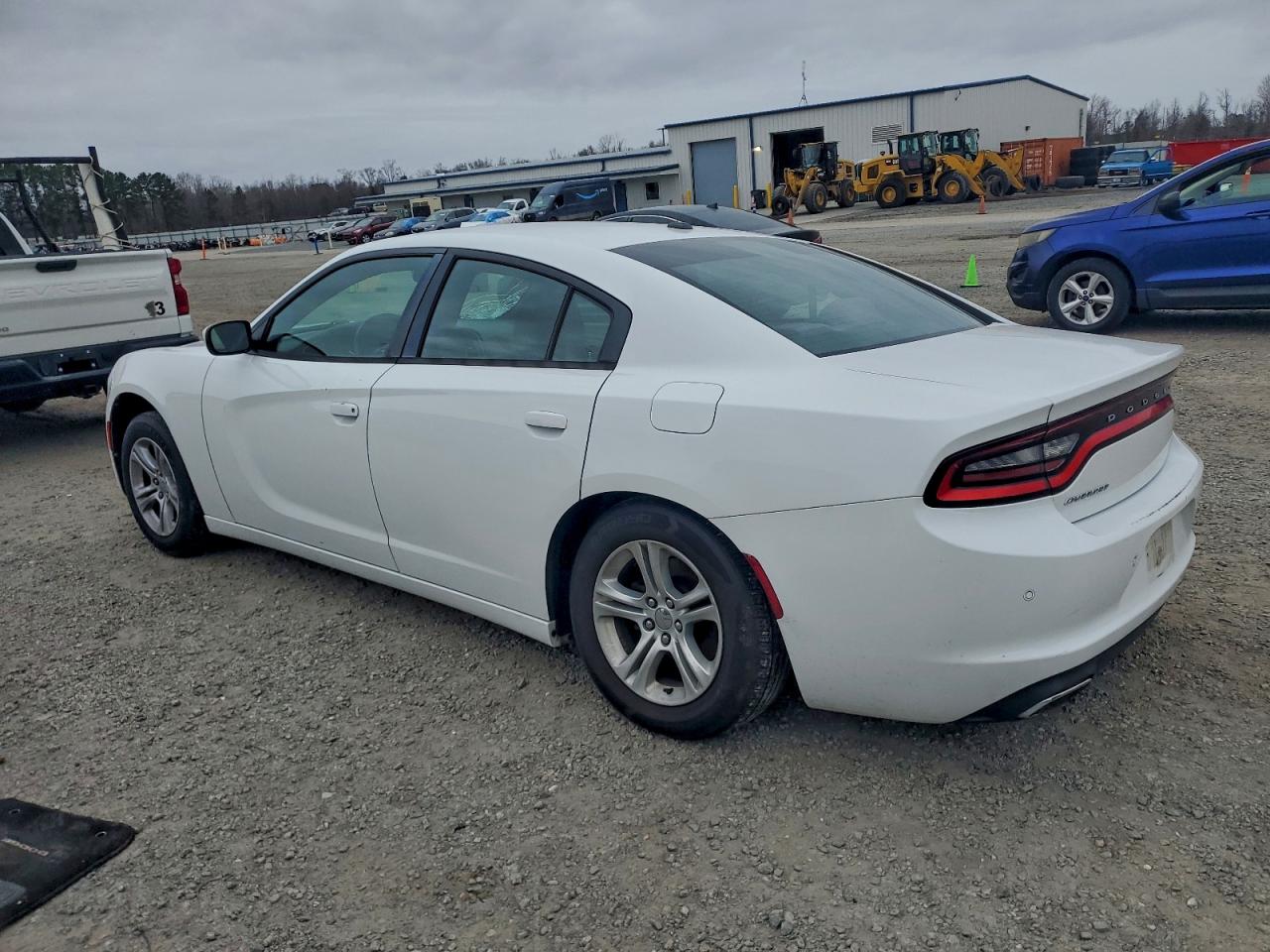 Dodge Charger Se Image 6