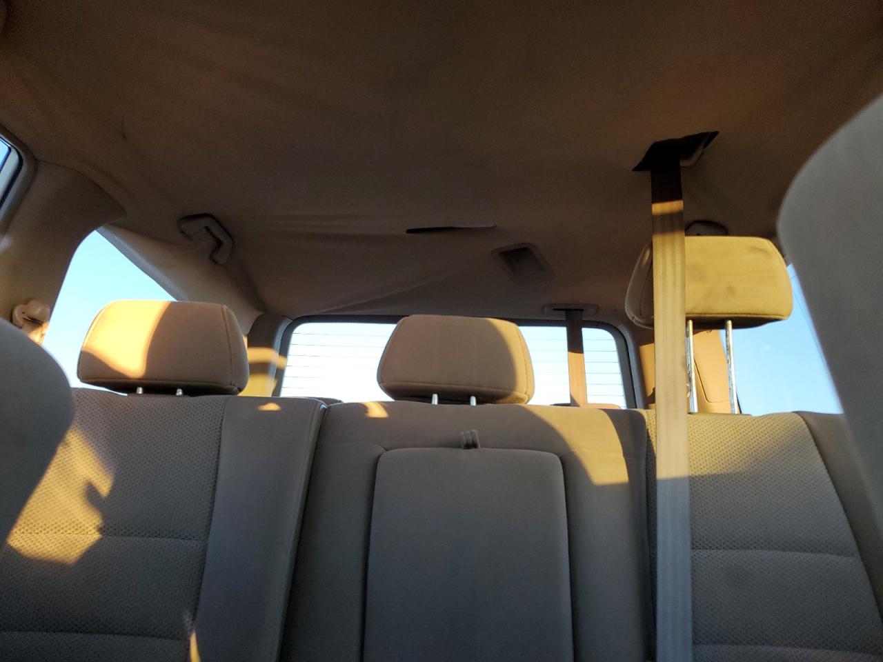 Honda Pilot Ex Image 10