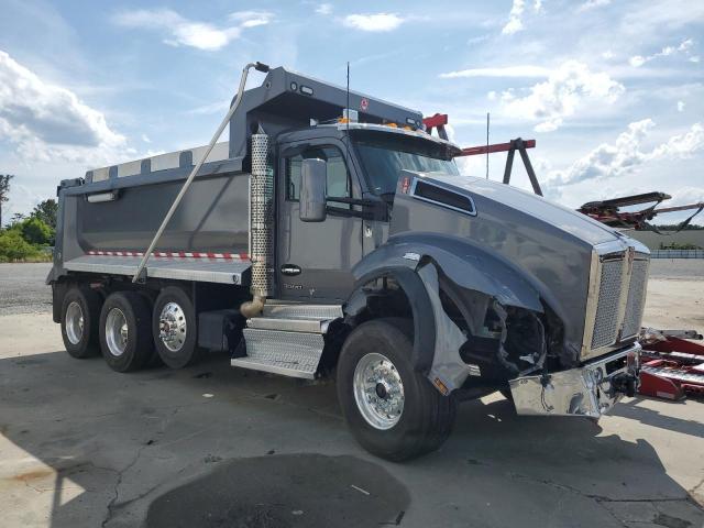  Salvage Kenworth T880