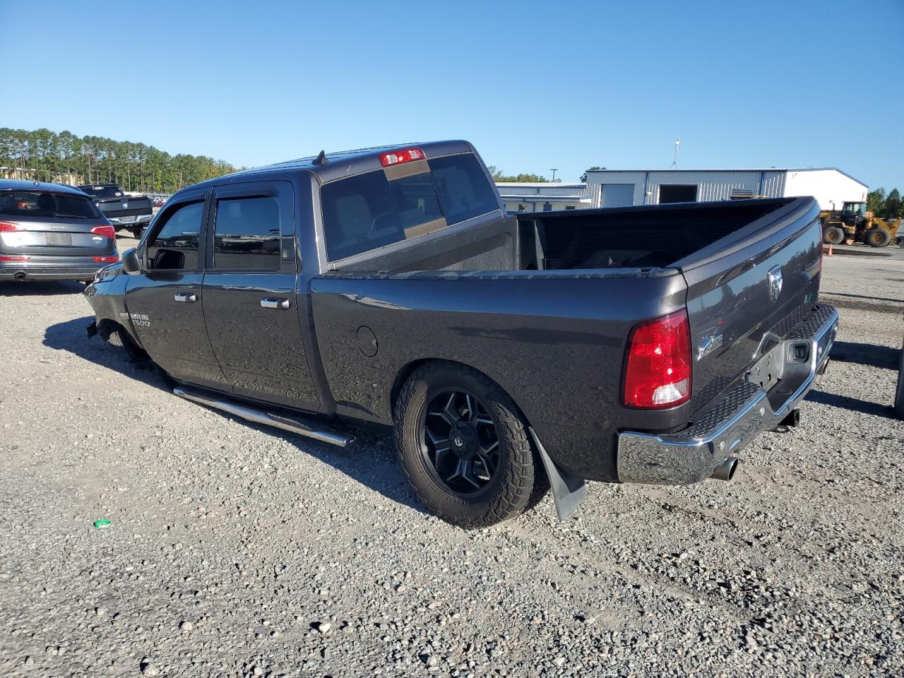 Ram 1500 Slt Image 4