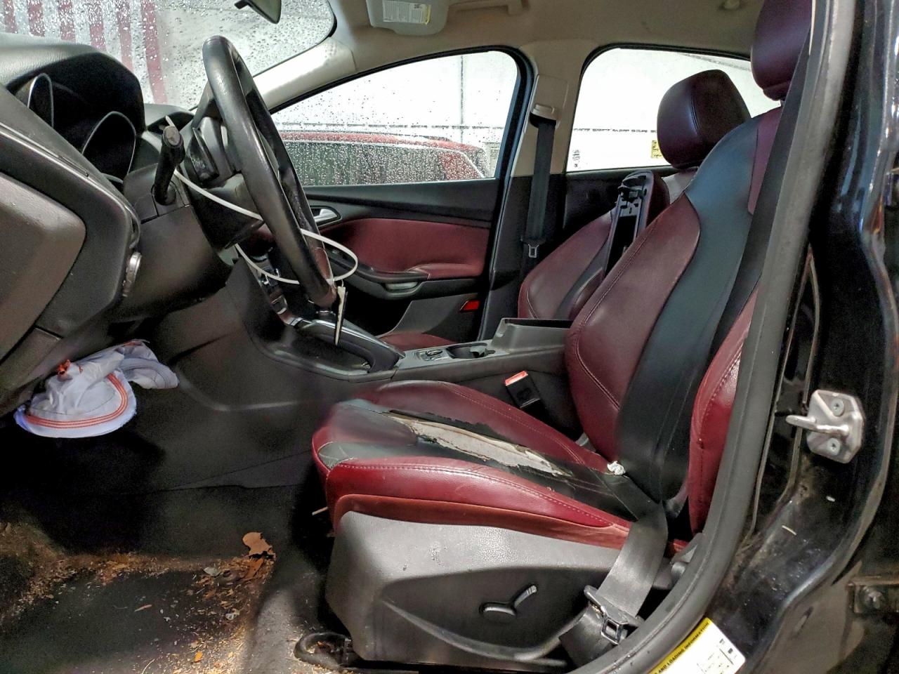 Ford Focus Titanium Image 4