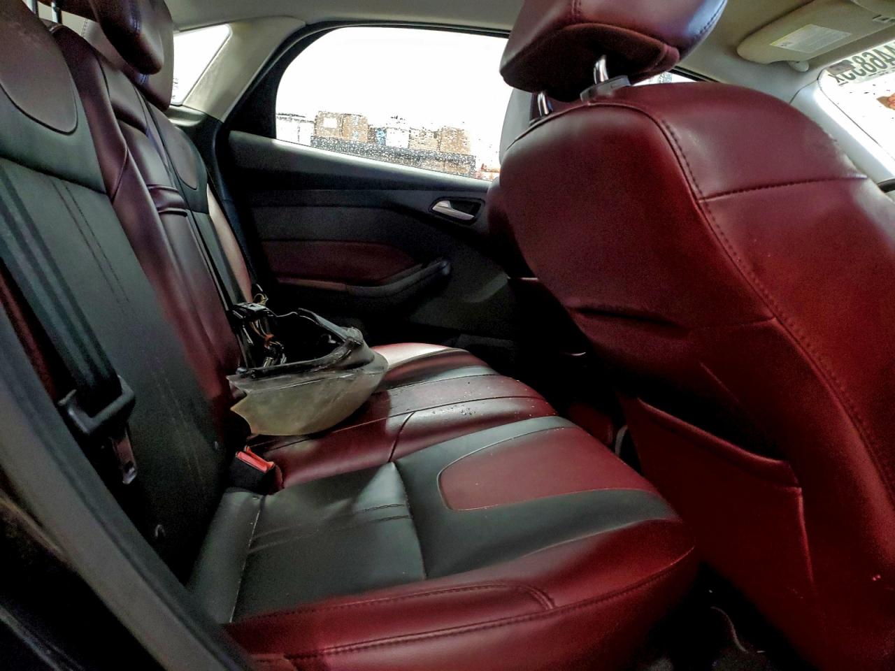 Ford Focus Titanium Image 3