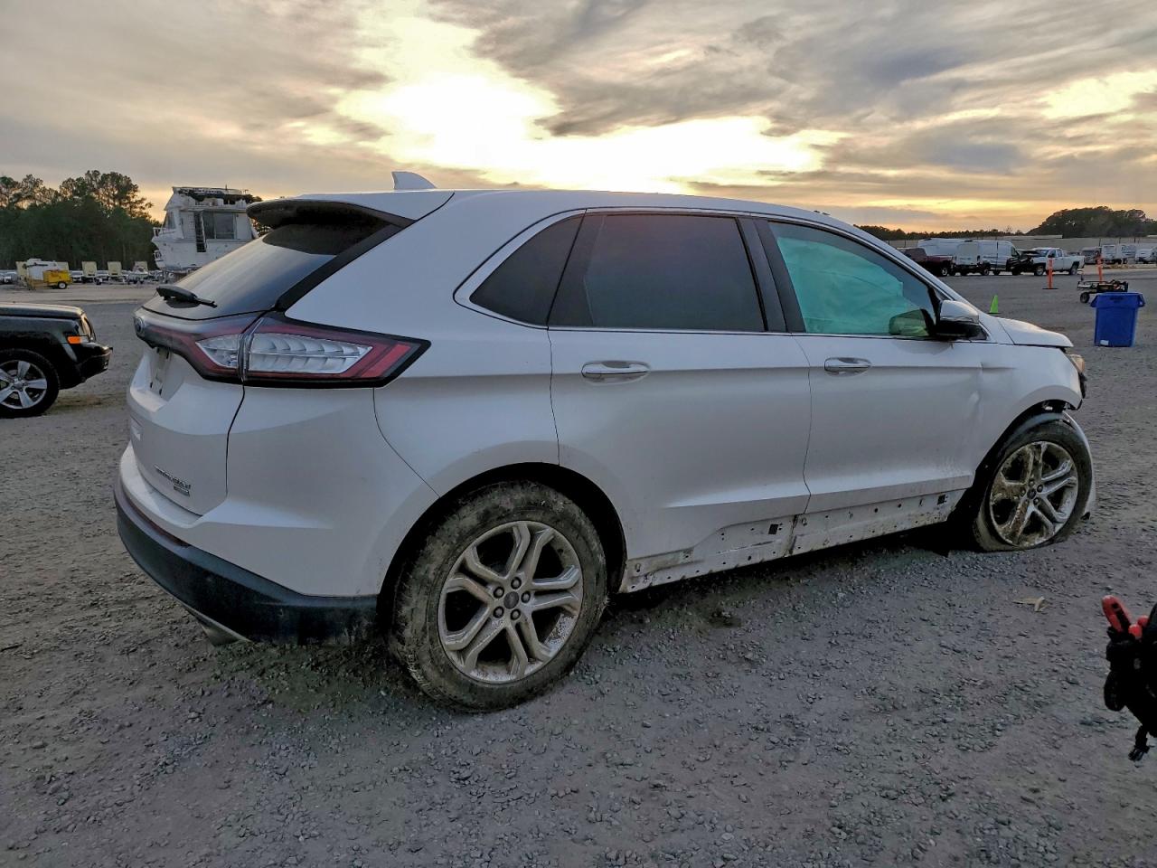 Ford Edge Titanium Image 13