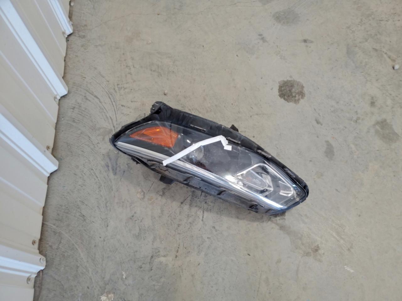 Lexus RX 350 Base Image 10