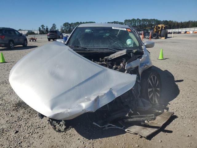 Nissan Altima 2.5 Image 8