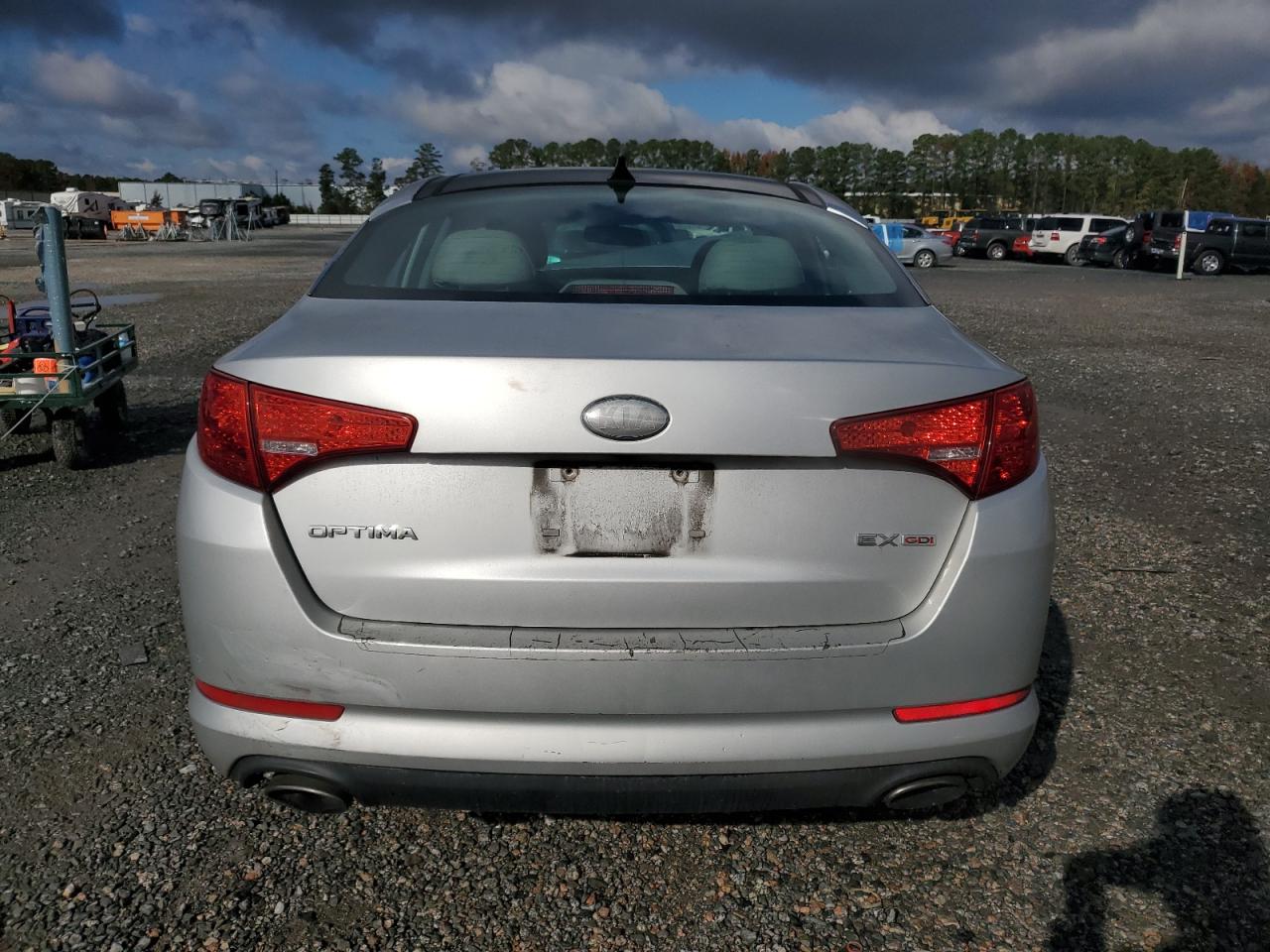 Kia Optima Ex Image 11