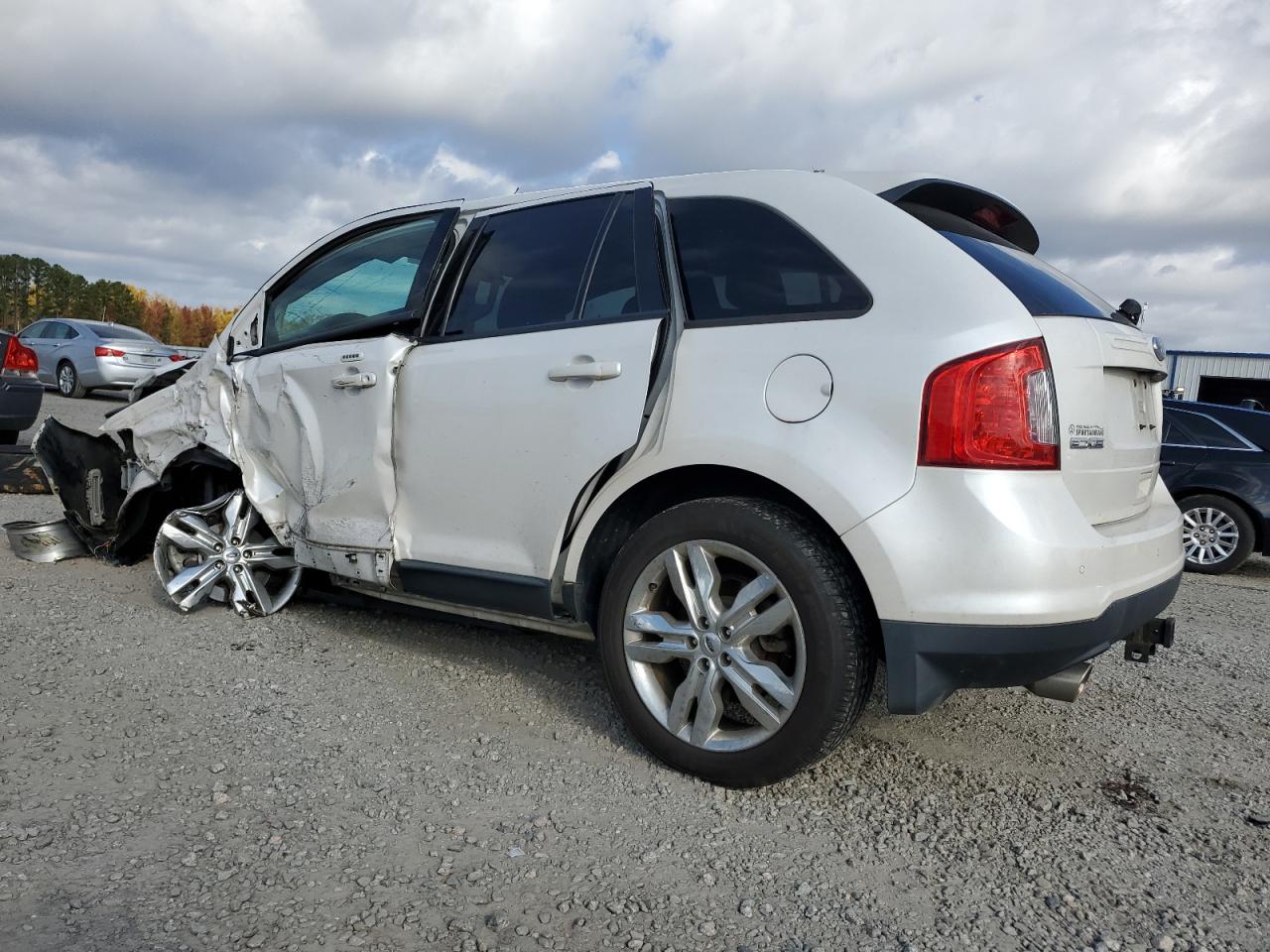 Ford Edge Sel Image 2