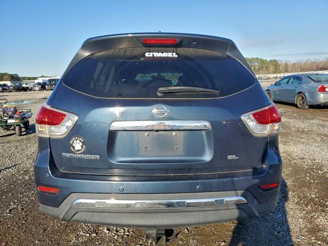 Nissan Pathfinder S Image 6