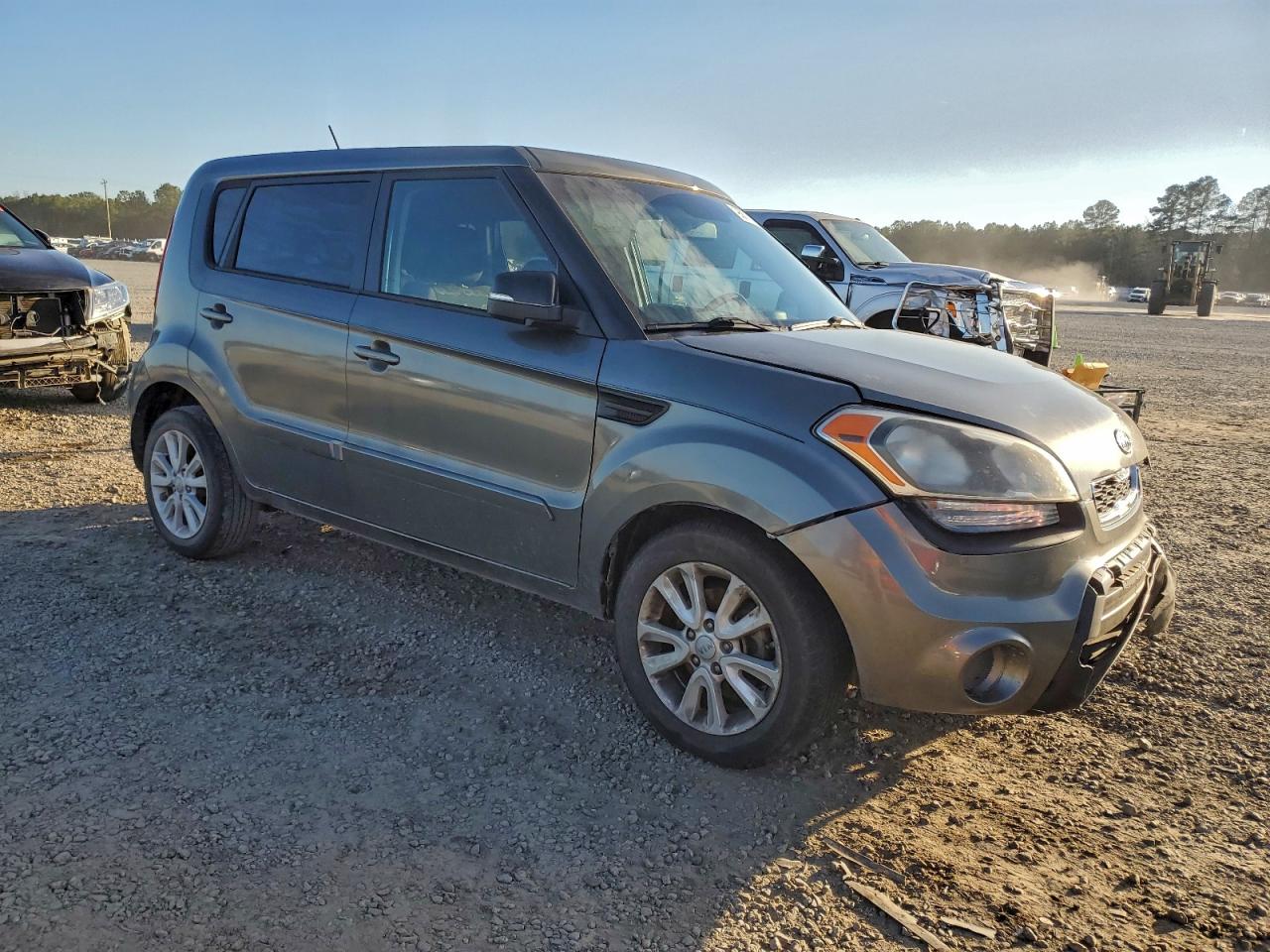 Kia Soul + Image 7