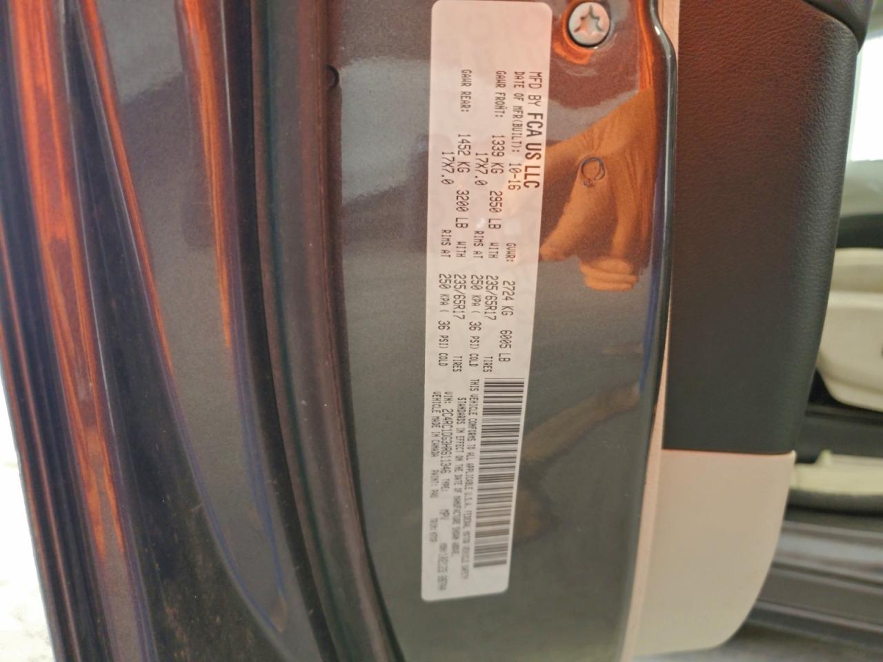 Chrysler Pacifica Touring Image 13