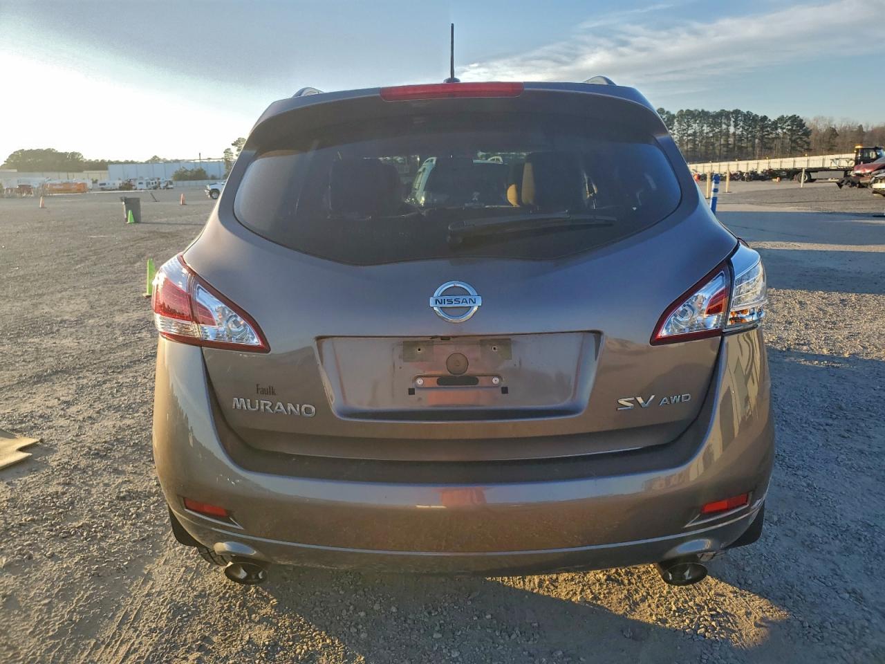 Nissan Murano S Image 6