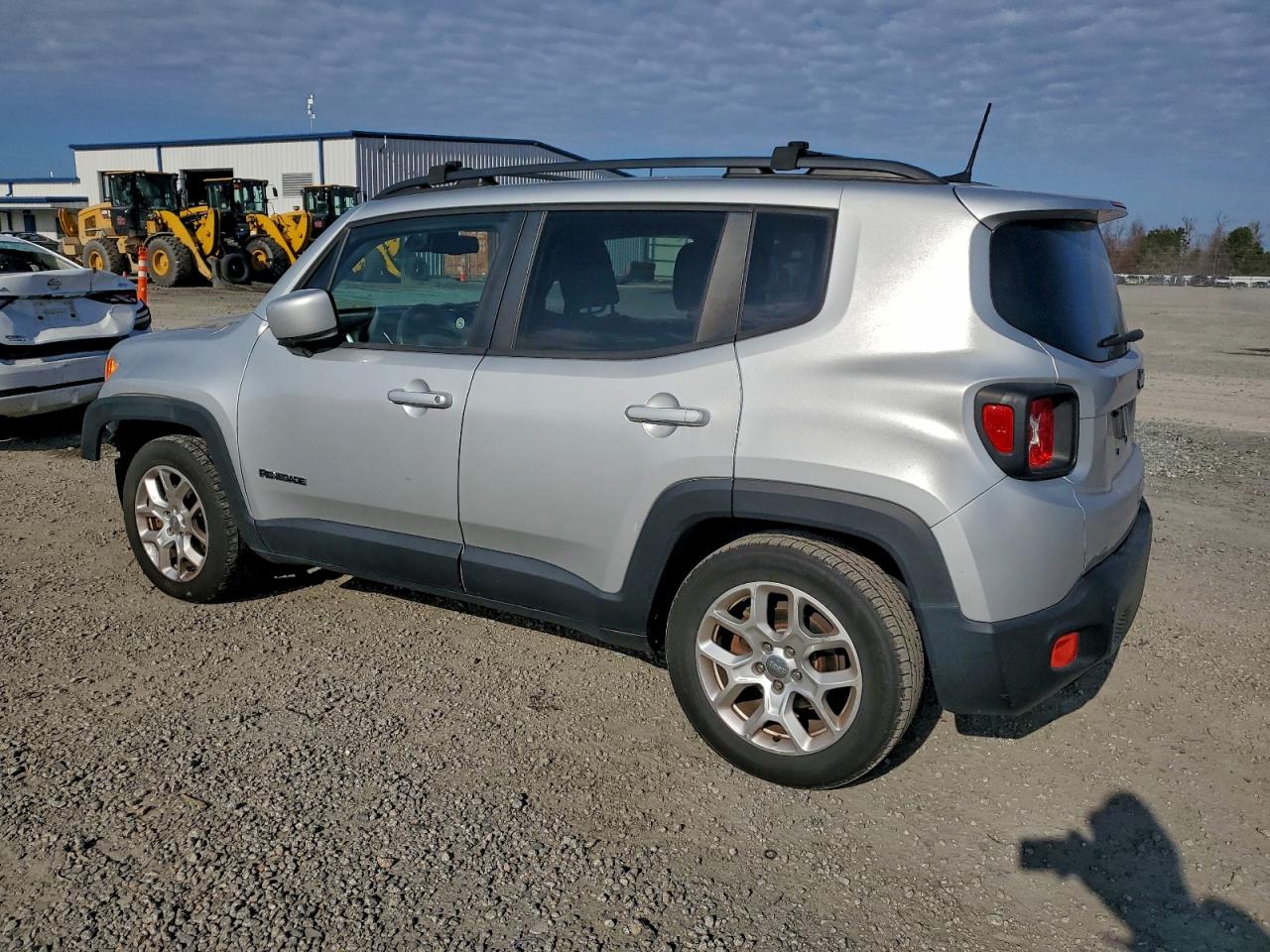 Jeep Renegade Latitude Image 6