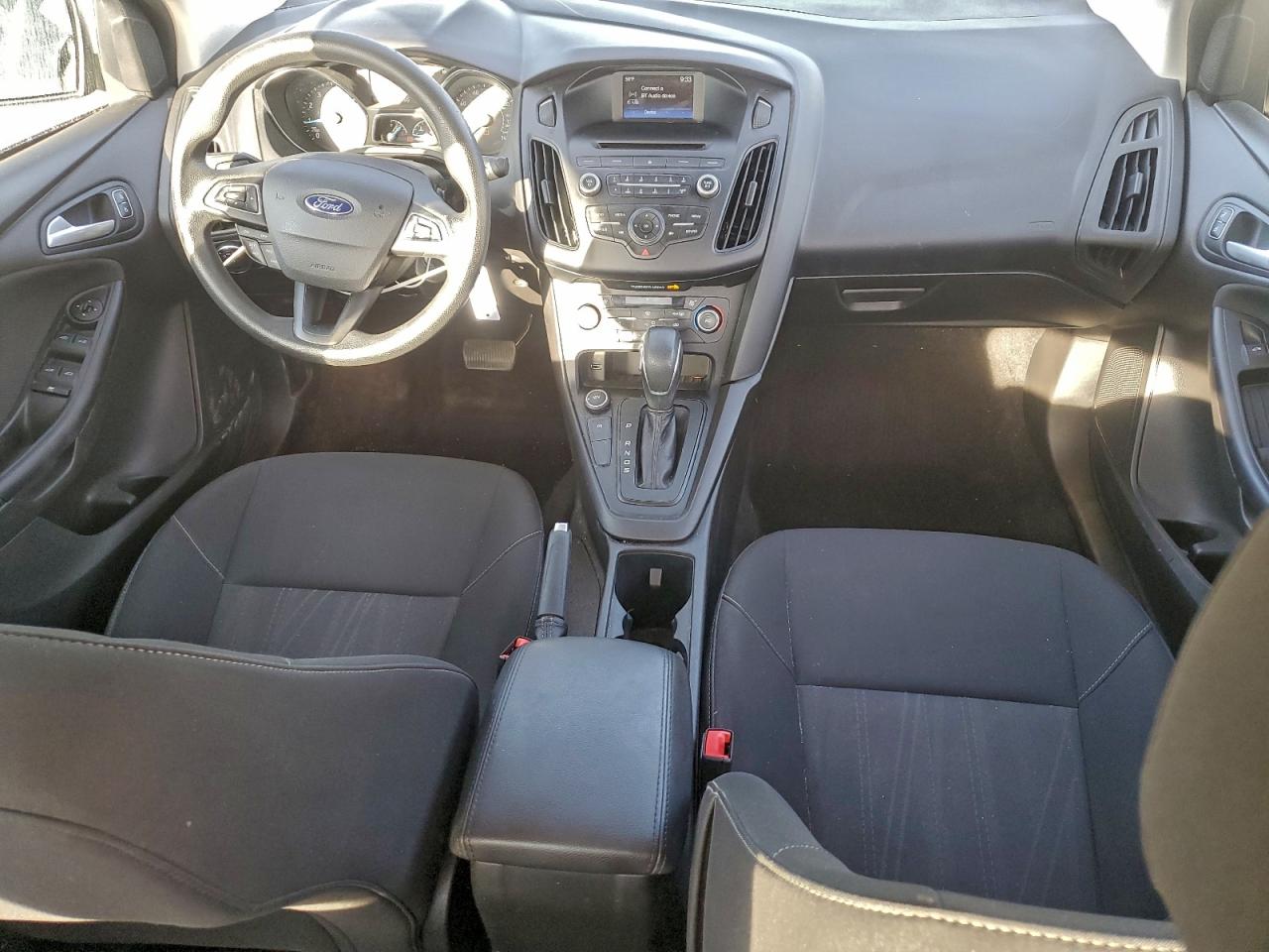 Ford Focus Se Image 11