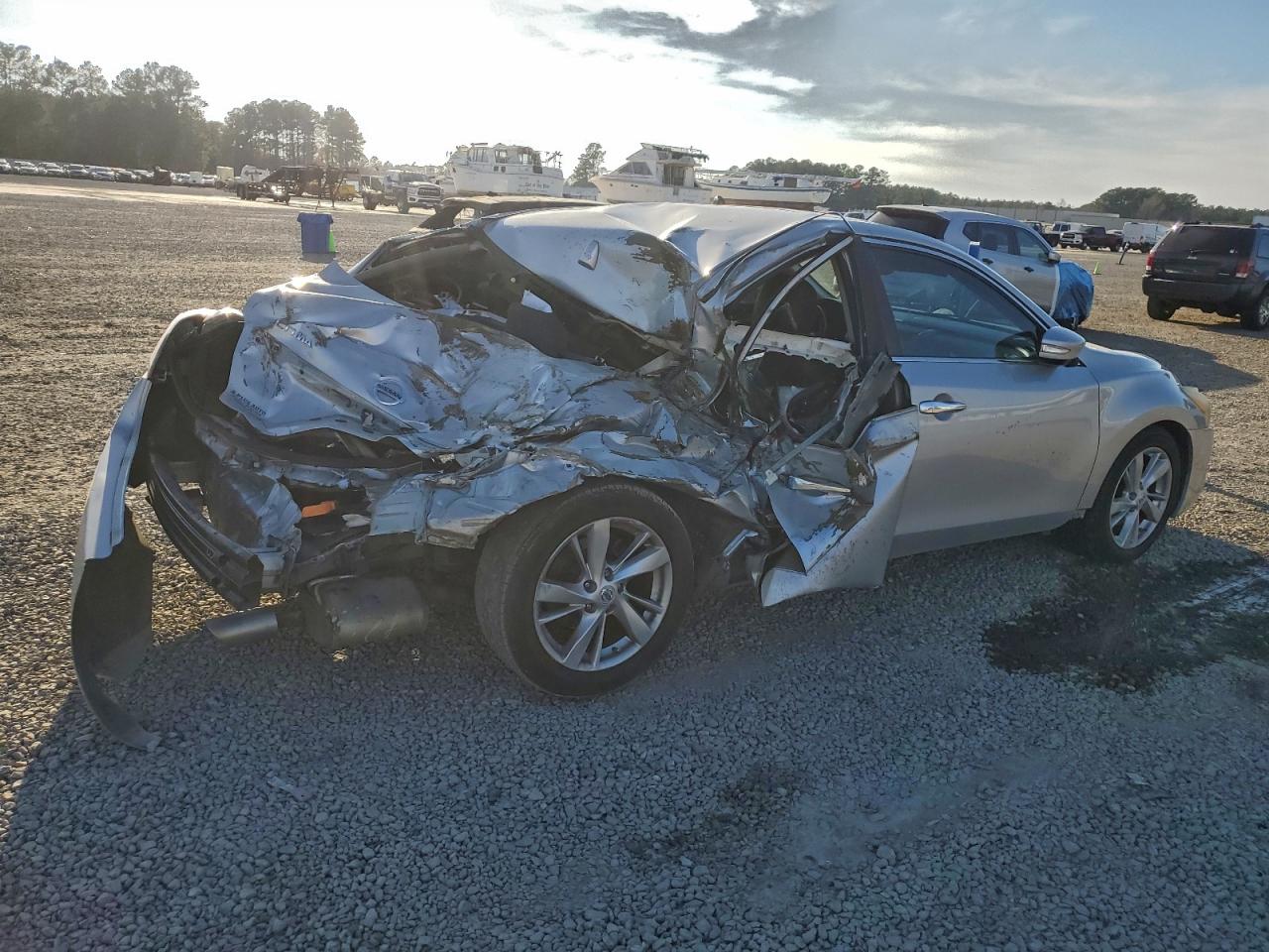 Nissan Altima 2.5 Image 3