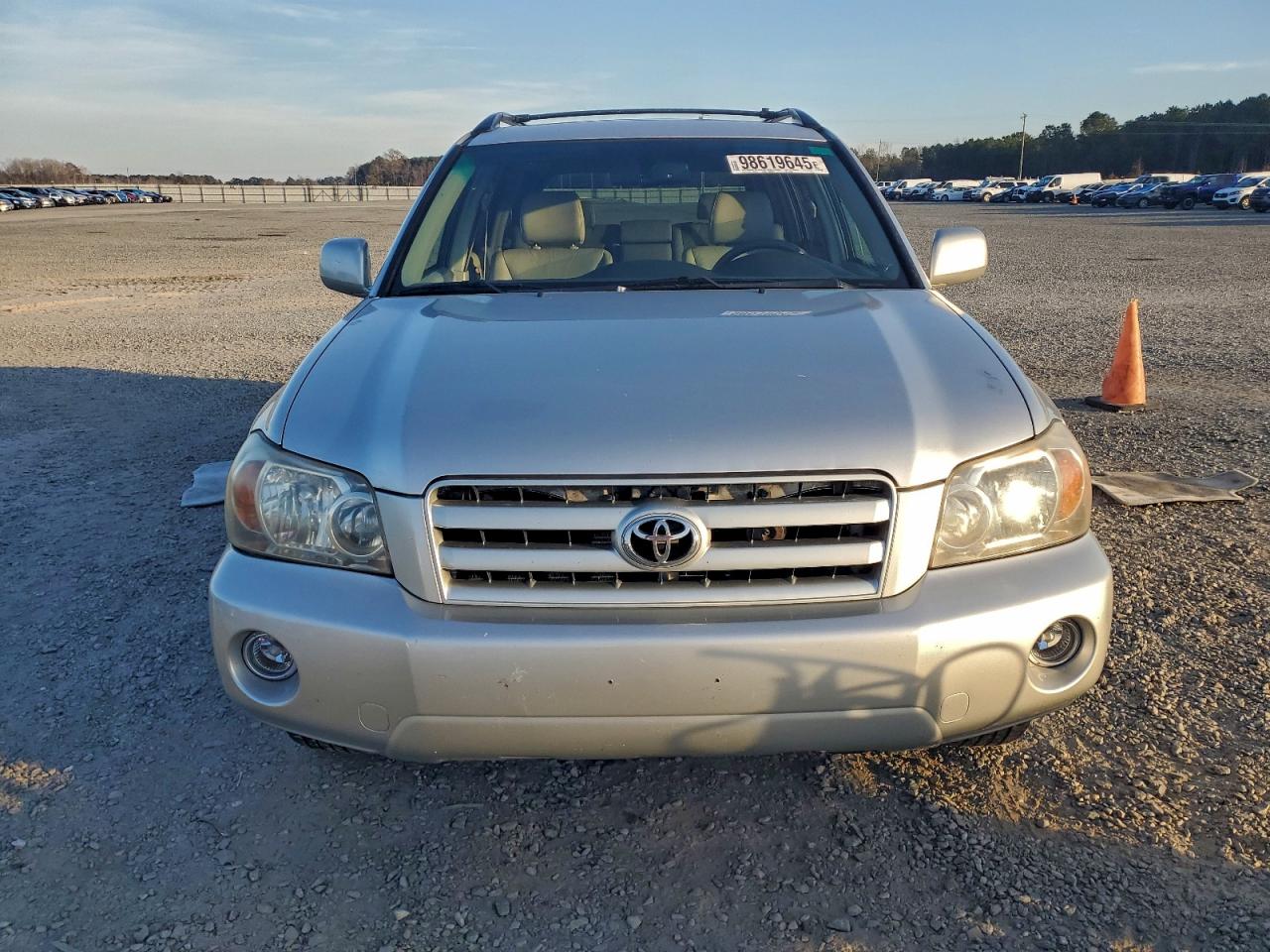 Toyota Highlander Sport Image 4