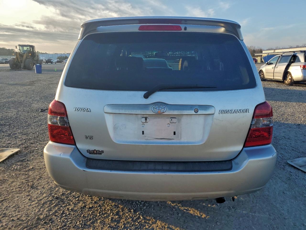 Toyota Highlander Sport Image 8