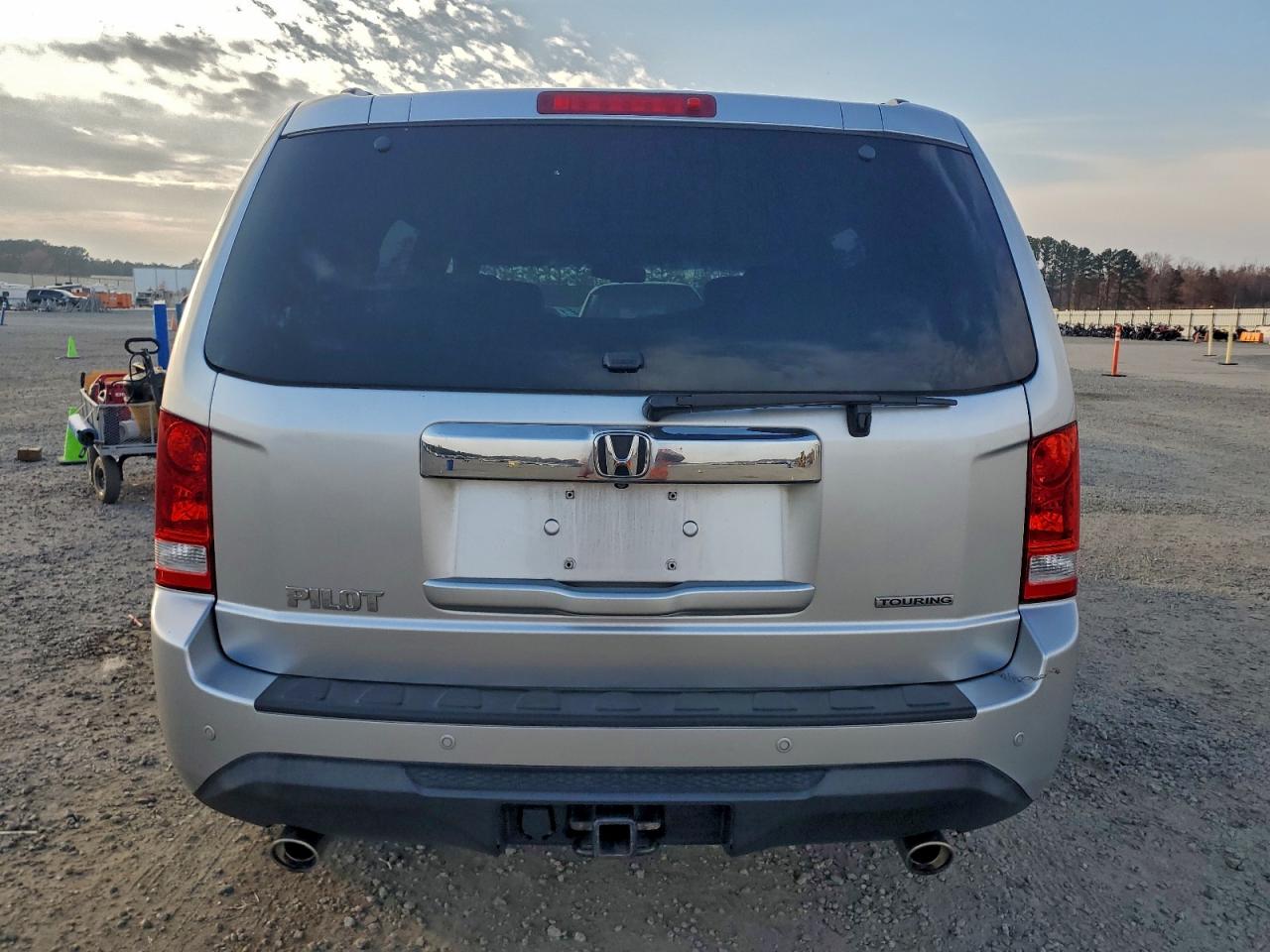 Honda Pilot Touring Image 9