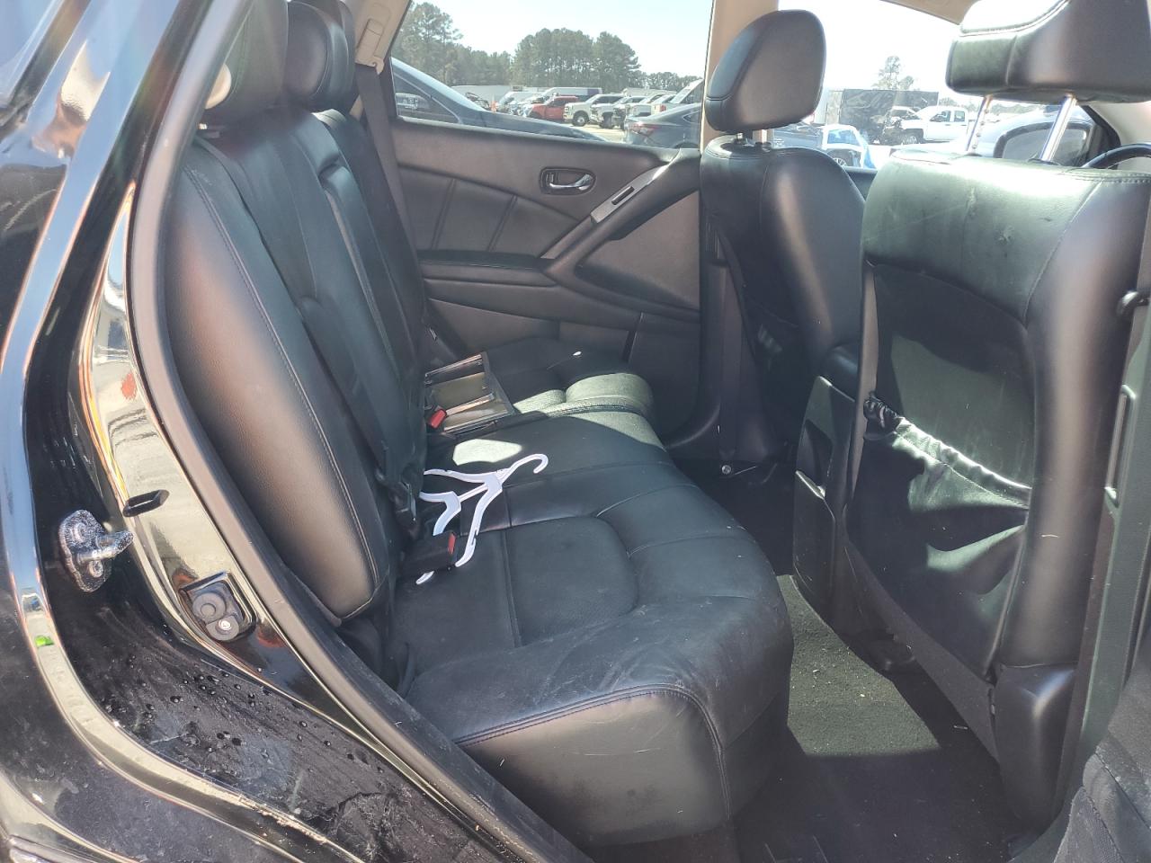 Nissan Murano S Image 7