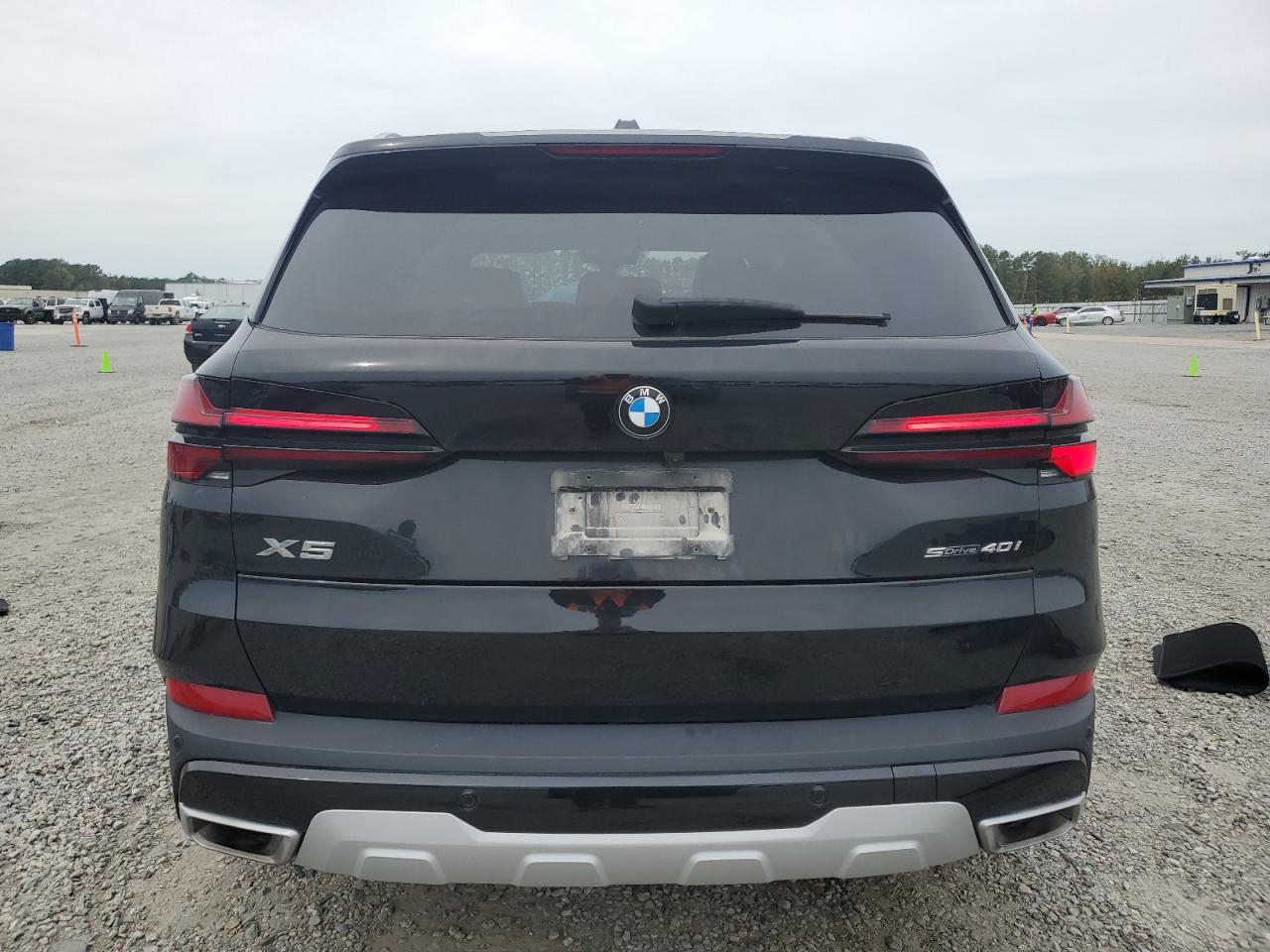 BMW X Series Sdrive 40i Image 3