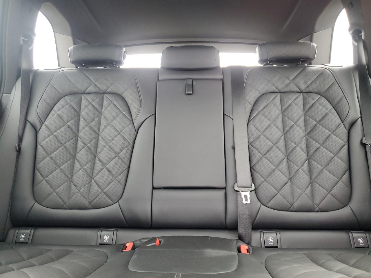 BMW X Series Sdrive 40i Image 4