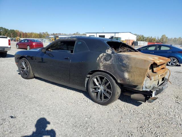 Dodge Challenger R/t Scat Pack Image 3