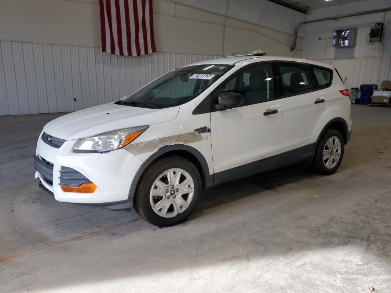Ford Escape S Image 1