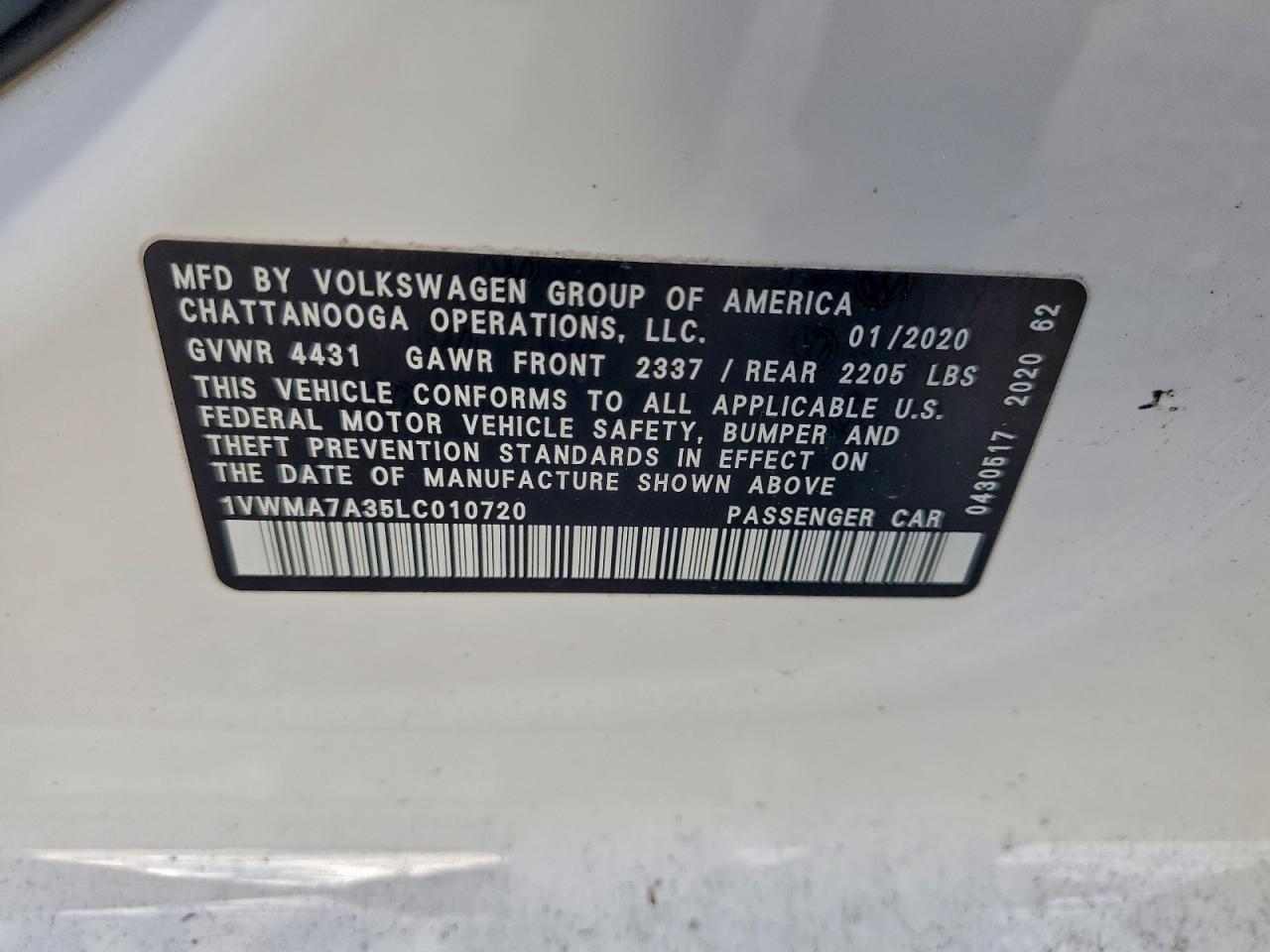 Volkswagen Passat R-line Image 8