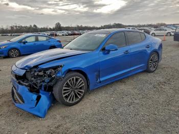  Salvage Kia Stinger