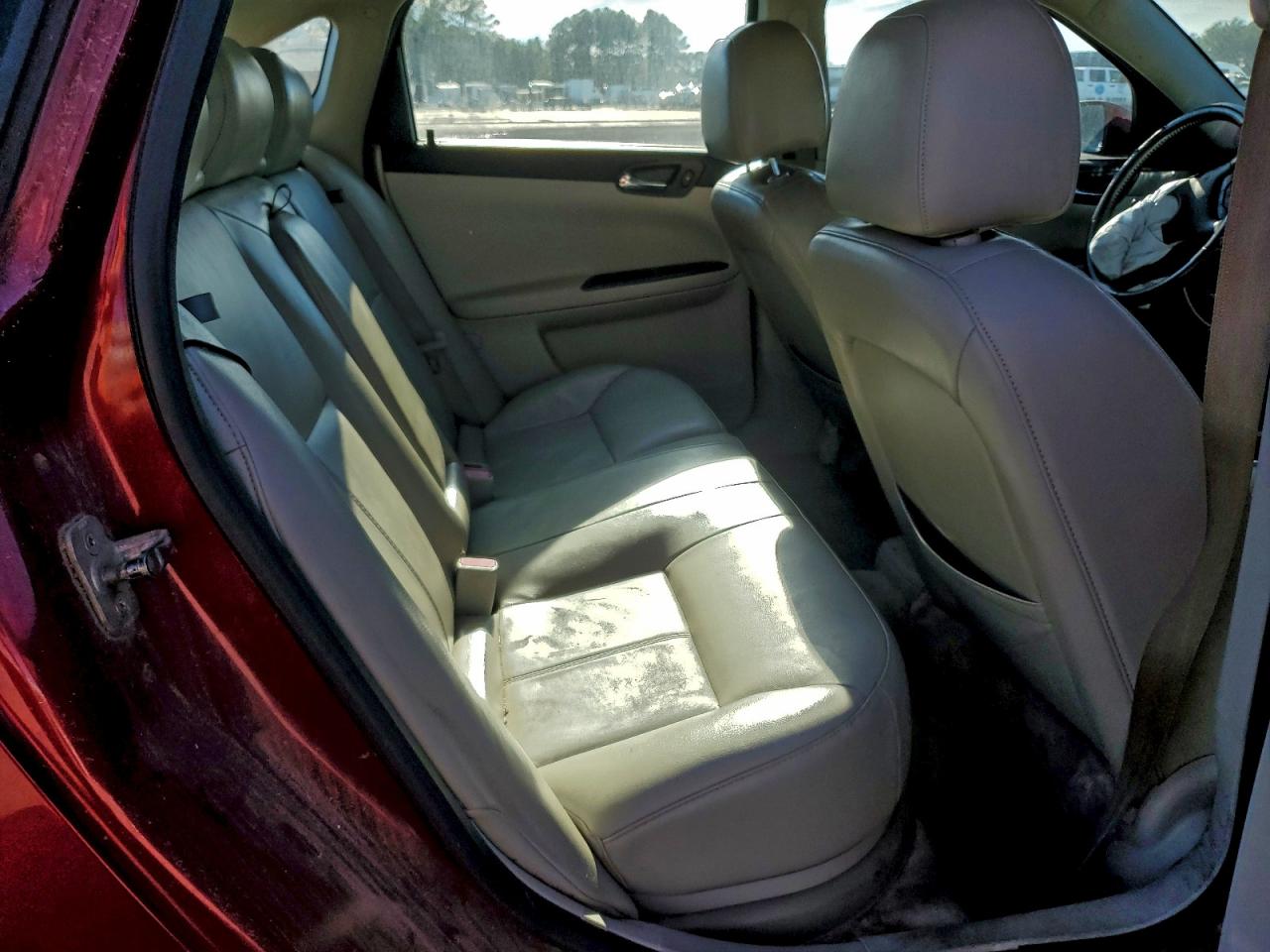 Chevrolet Impala Super Sport Image 9