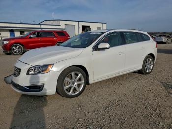  Salvage Volvo V60