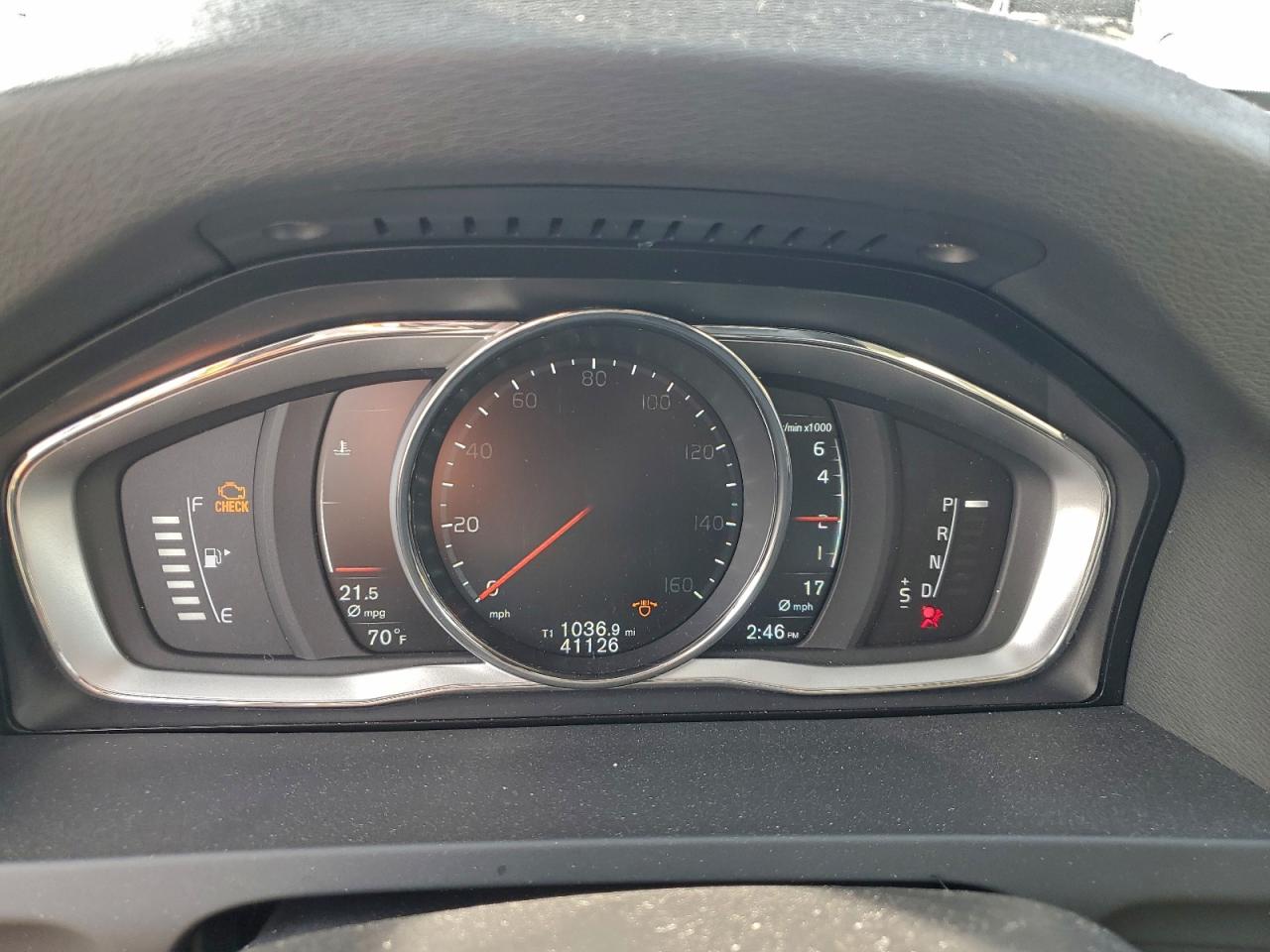 Volvo V60 T5 Platinum Image 9