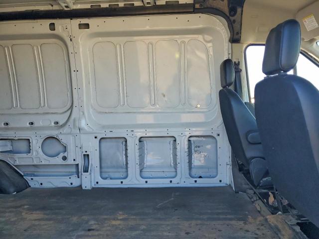 Ford Transit T-250 Image 4