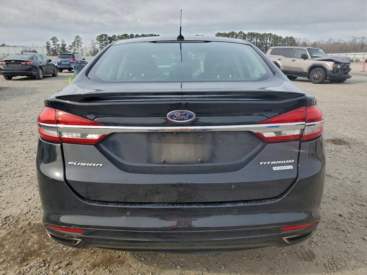 Ford Fusion Titanium Image 9