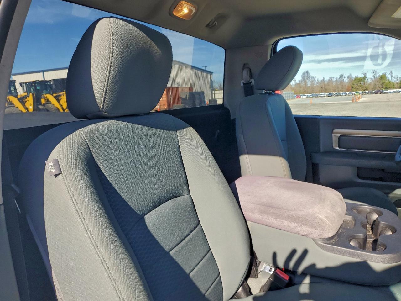 Ram 1500 St Image 13