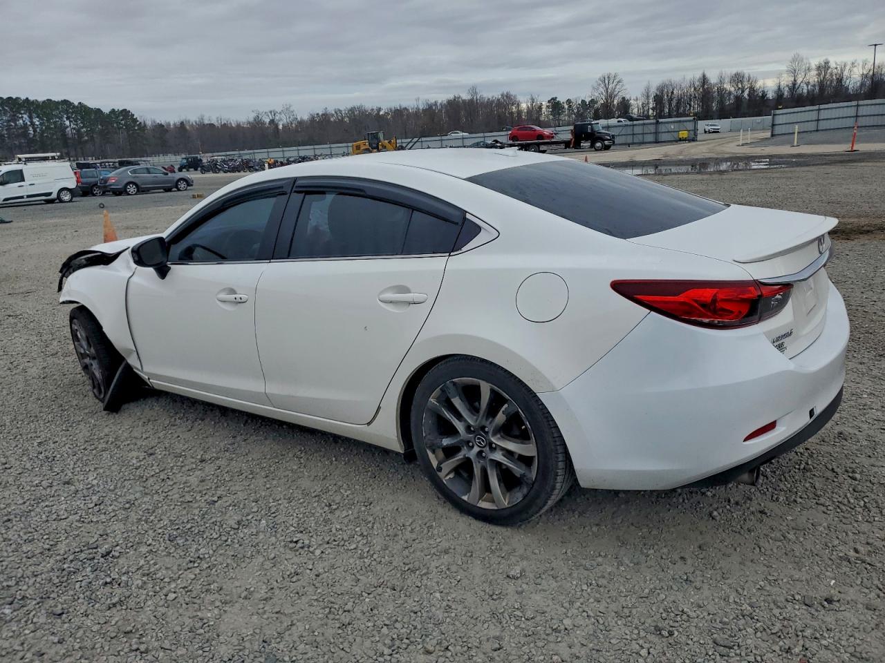 Mazda 6 Grand Touring Image 3