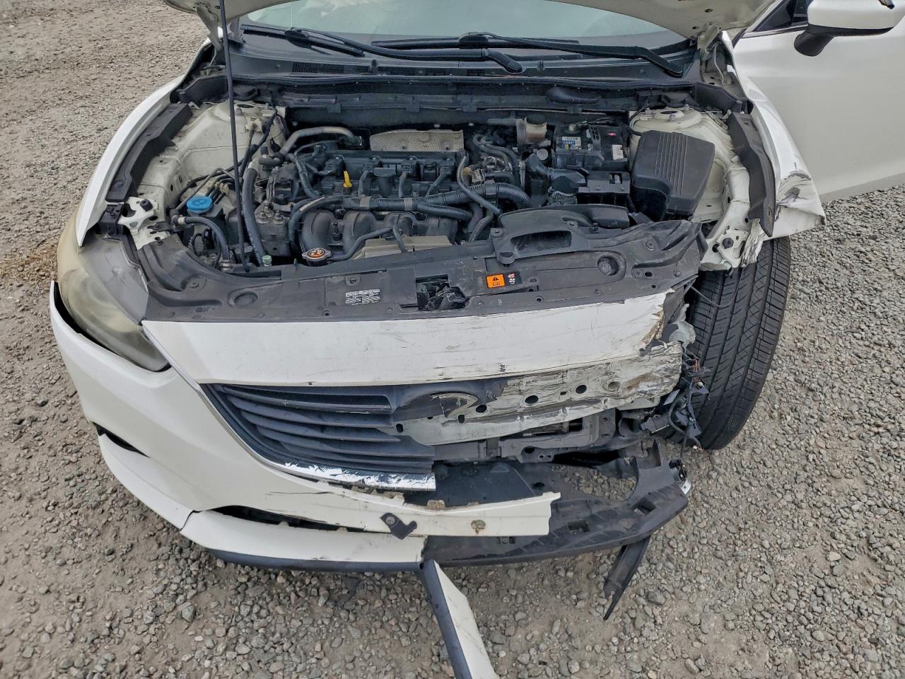 Mazda 6 Grand Touring Image 9