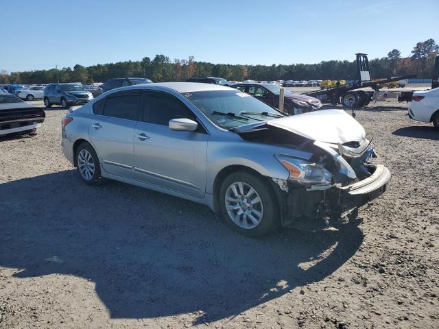 Nissan Altima 2.5 Image 3