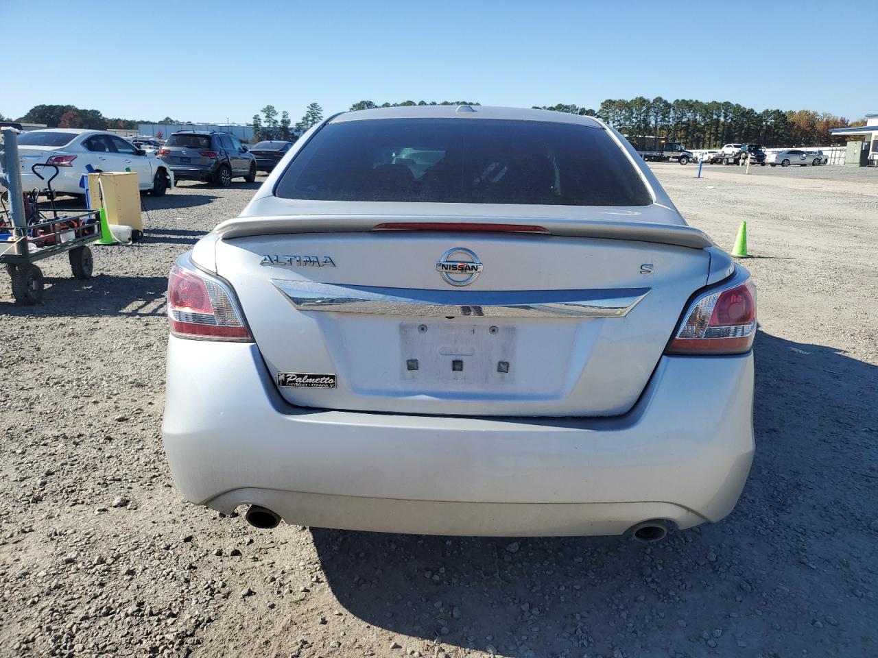 Nissan Altima 2.5 Image 4