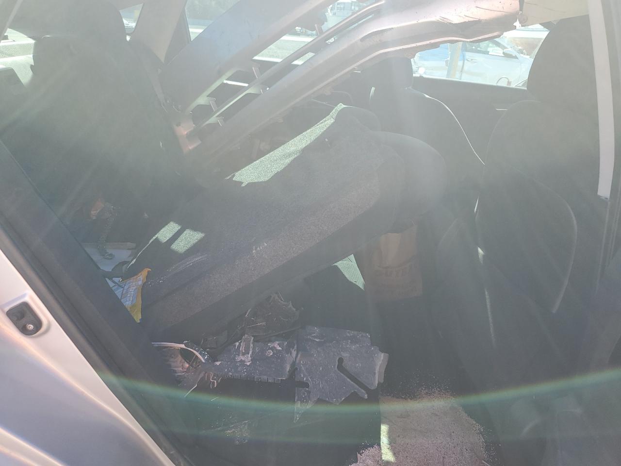 Nissan Altima 2.5 Image 2