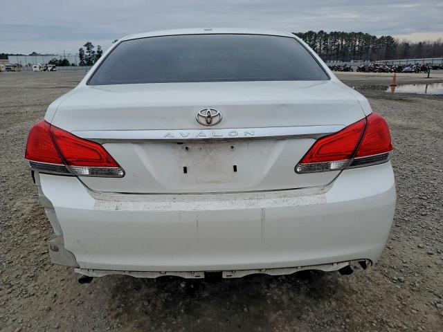 Toyota Avalon Base Image 6