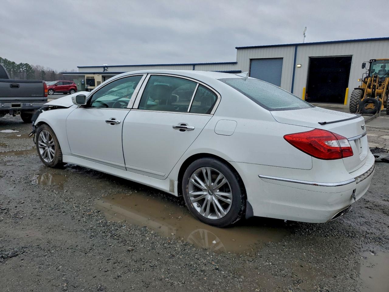 Hyundai Genesis 3.8l Image 3