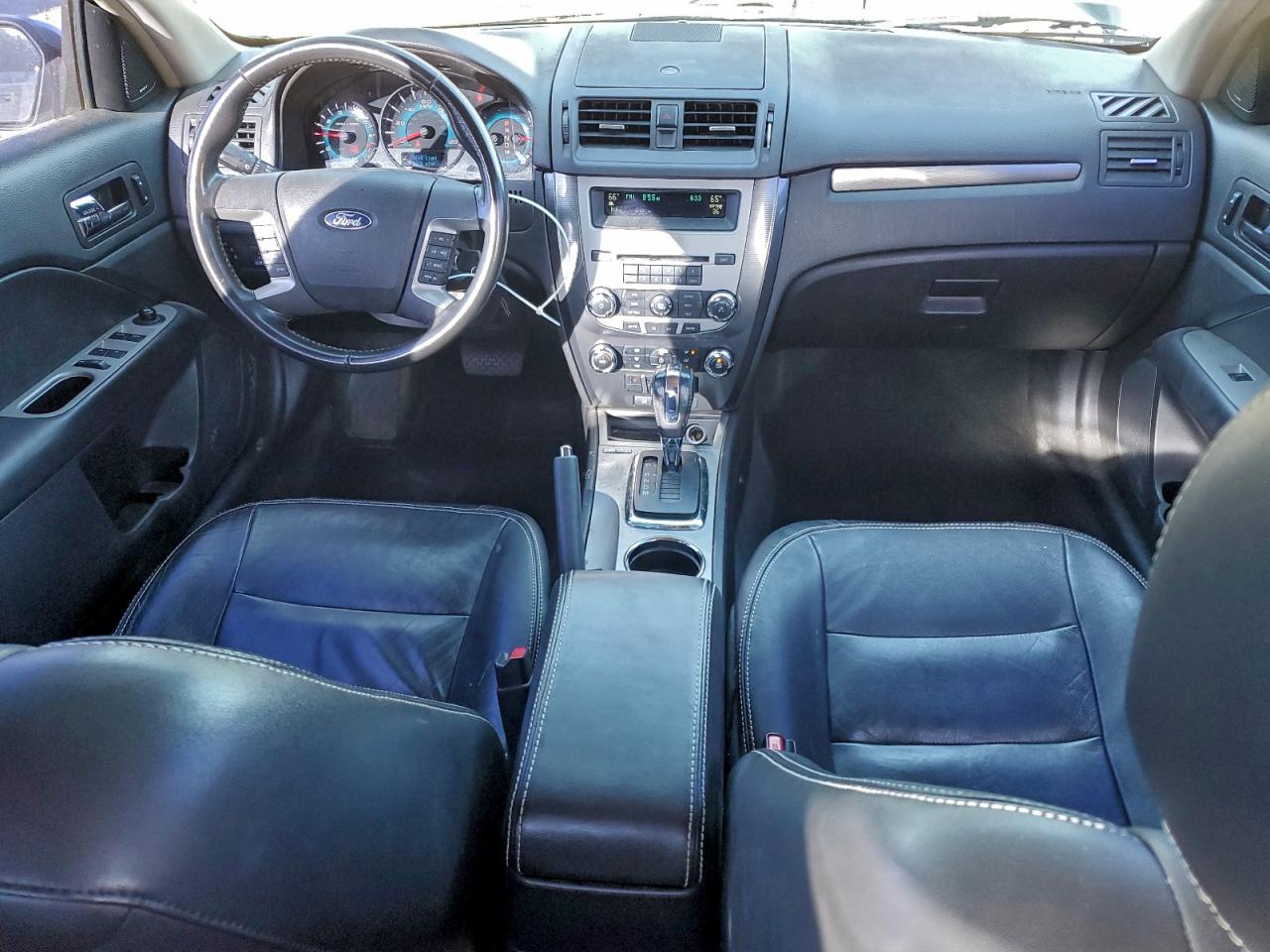 Ford Fusion Sel Image 8