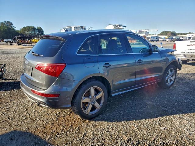 Audi Q5 Premium Plus Image 2