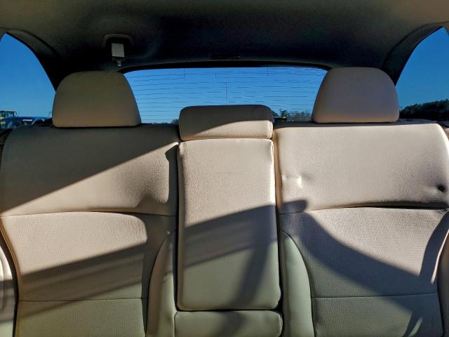 Subaru Outback 3.6r Limited Image 9