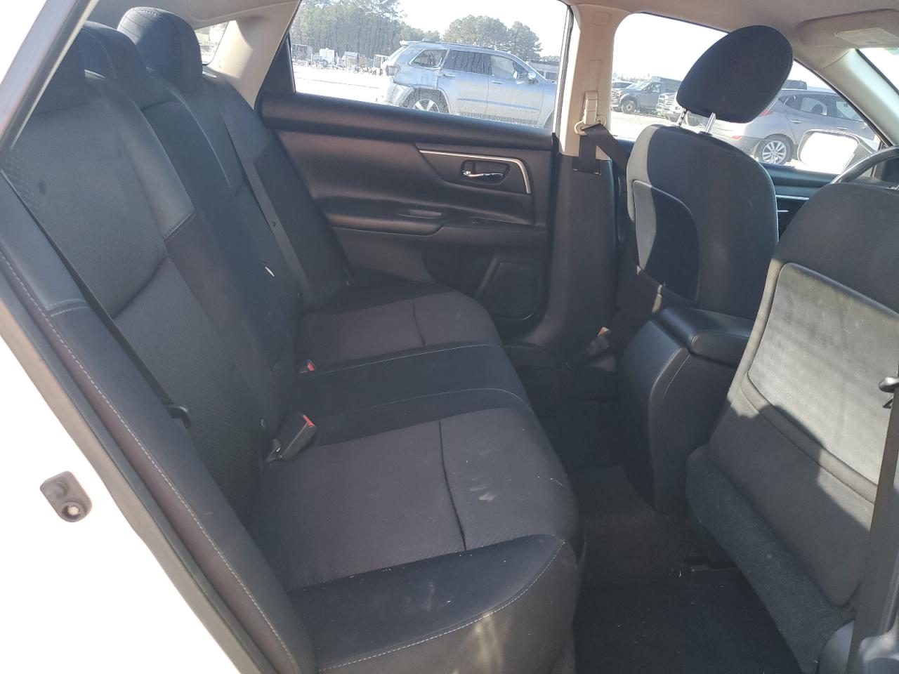 Nissan Altima 2.5 Image 9