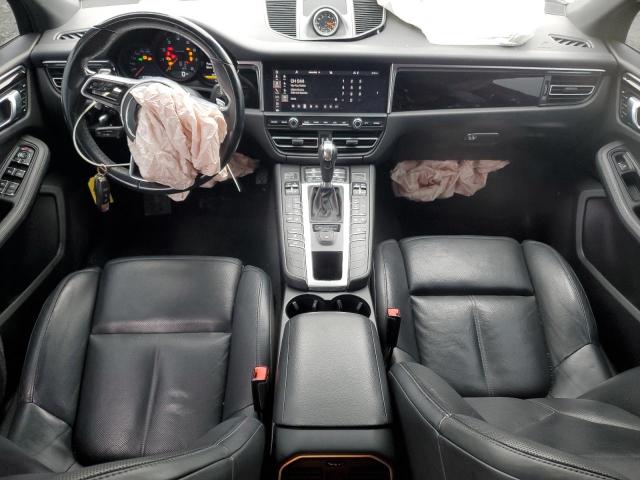 Porsche Macan Image 10