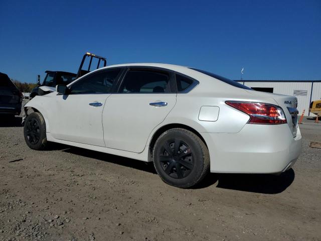 Nissan Altima 2.5 Image 2