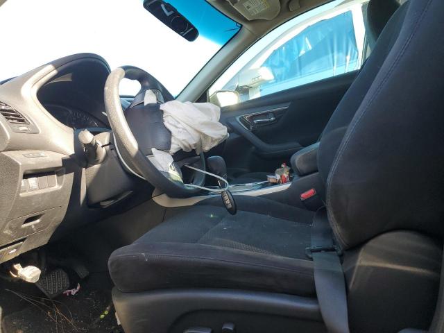 Nissan Altima 2.5 Image 6