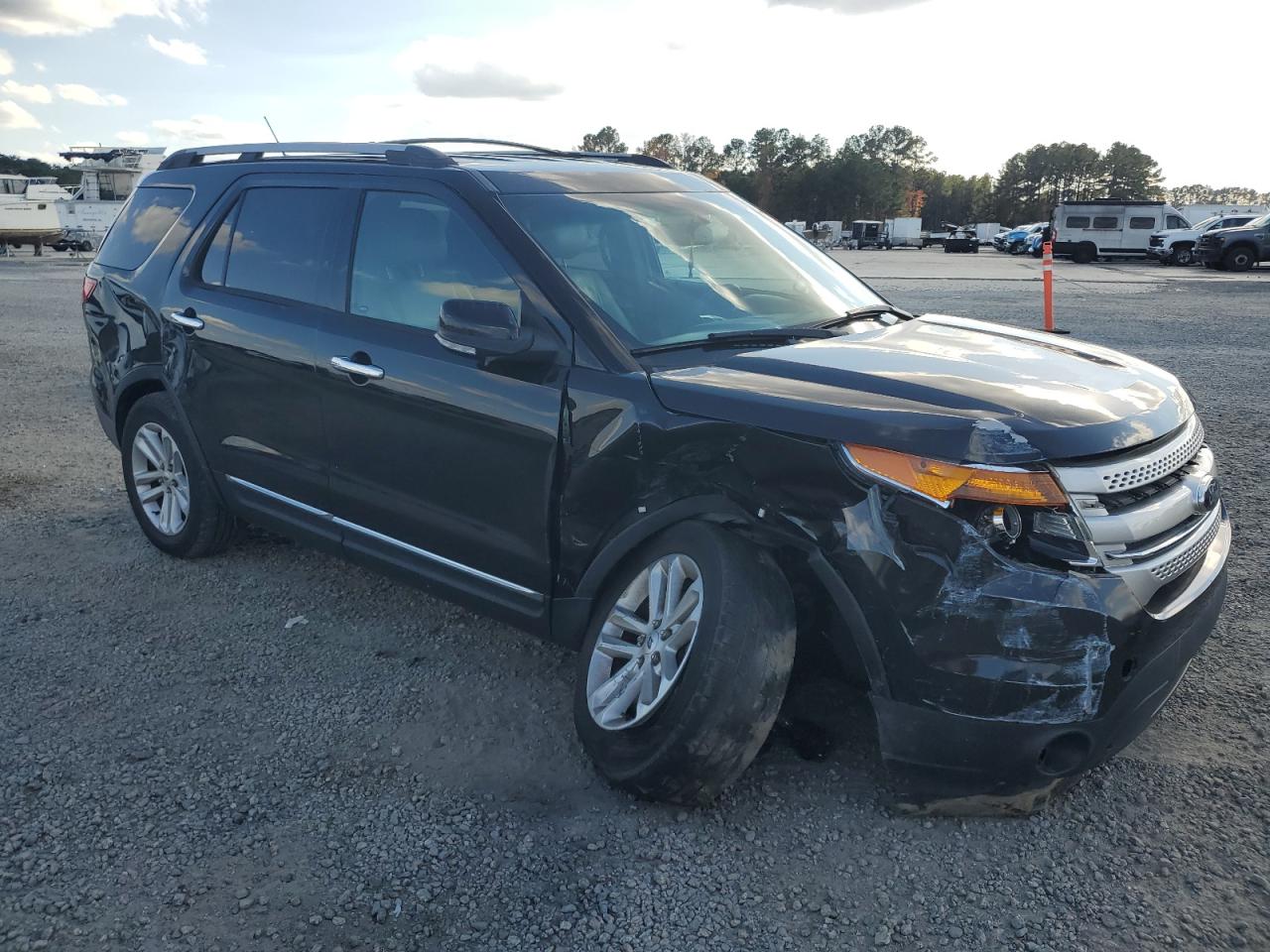 Ford Explorer Xlt Image 5