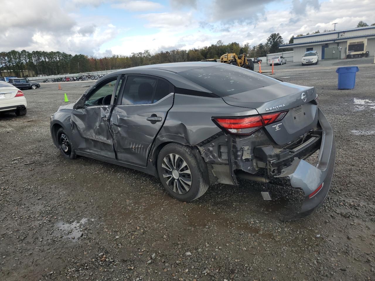 Nissan Sentra S Image 6